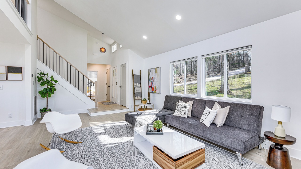 Photo of Livingroom in Troy