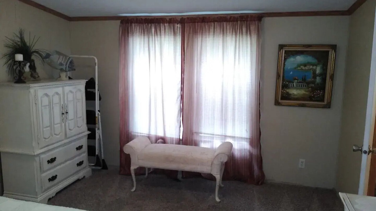Photo of Bedroom in Cape Carteret