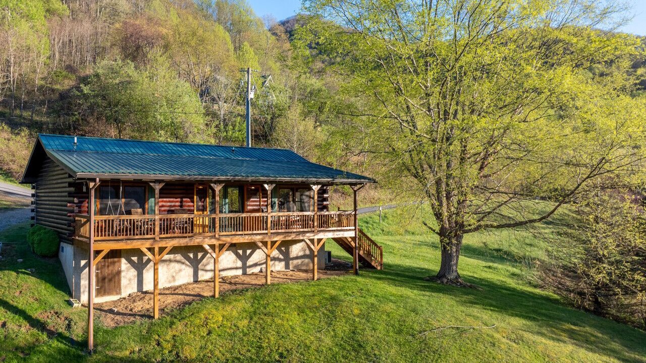 Photo of Outdoor in Waynesville