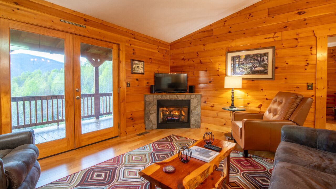 Photo of Livingroom in Waynesville