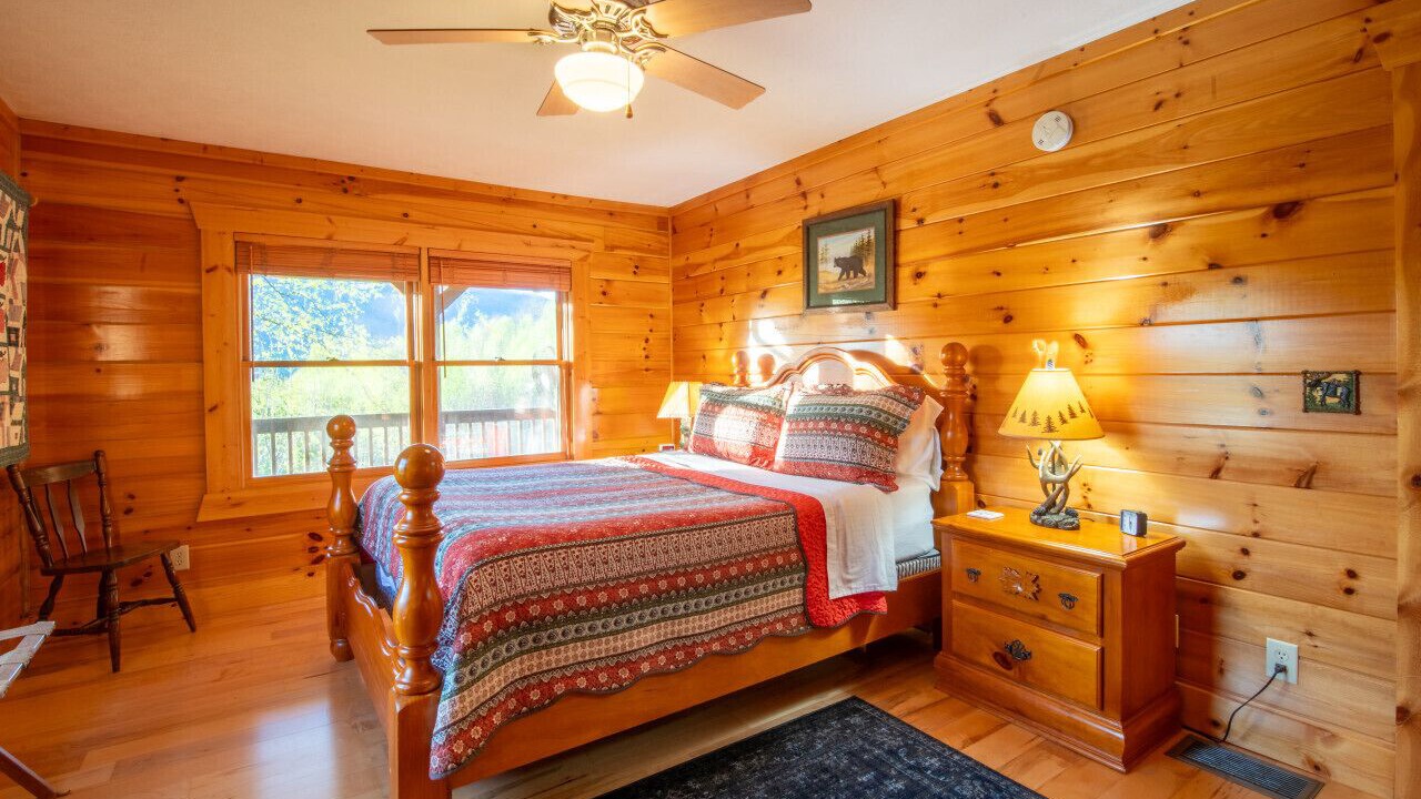 Photo of Bedroom in Waynesville