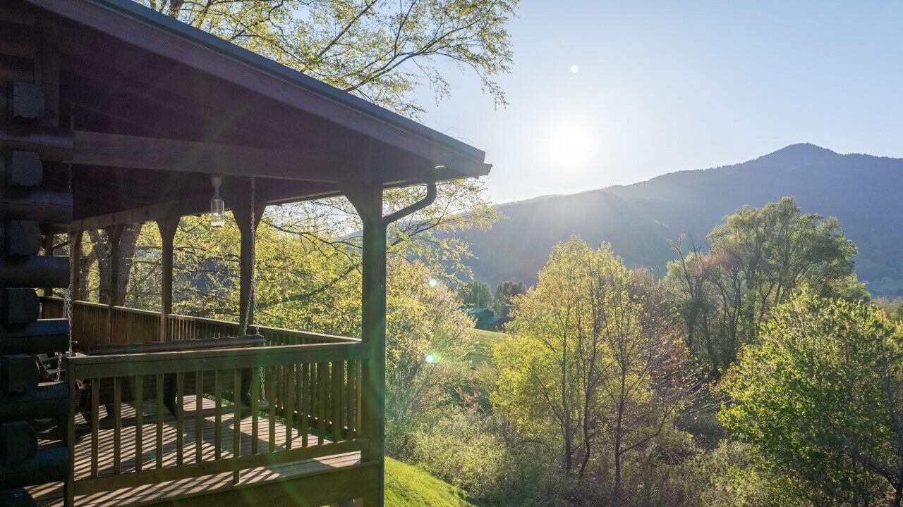 Photo of Outdoor in Waynesville