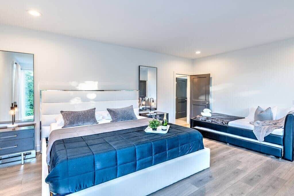Photo of Bedroom in Berry Hill
