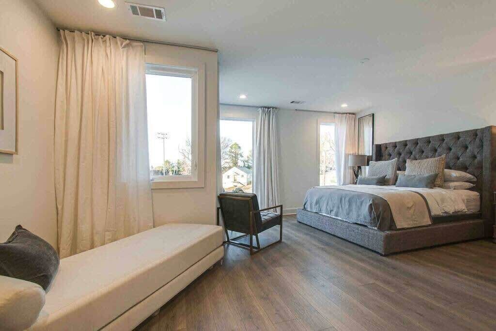 Photo of Bedroom in Berry Hill