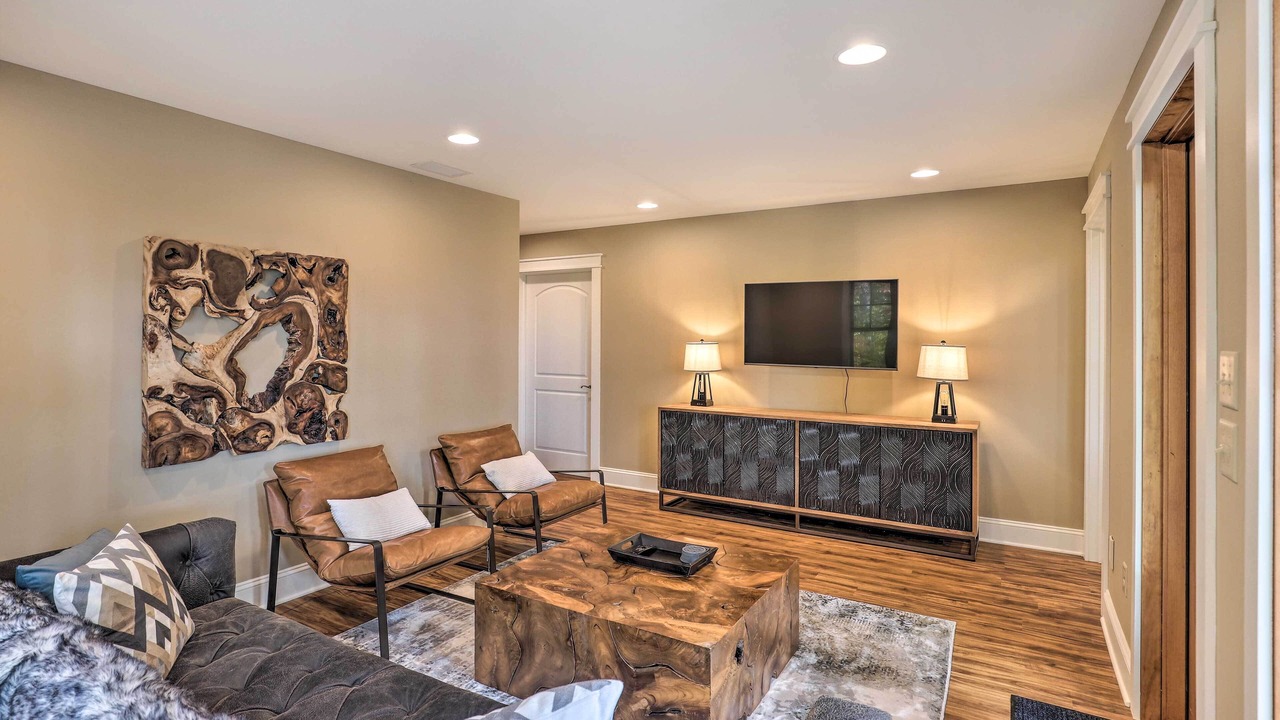 Photo of Livingroom in Laurel Ridge