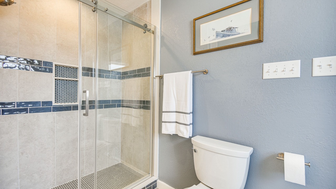 Photo of Bathroom in Sea Scape