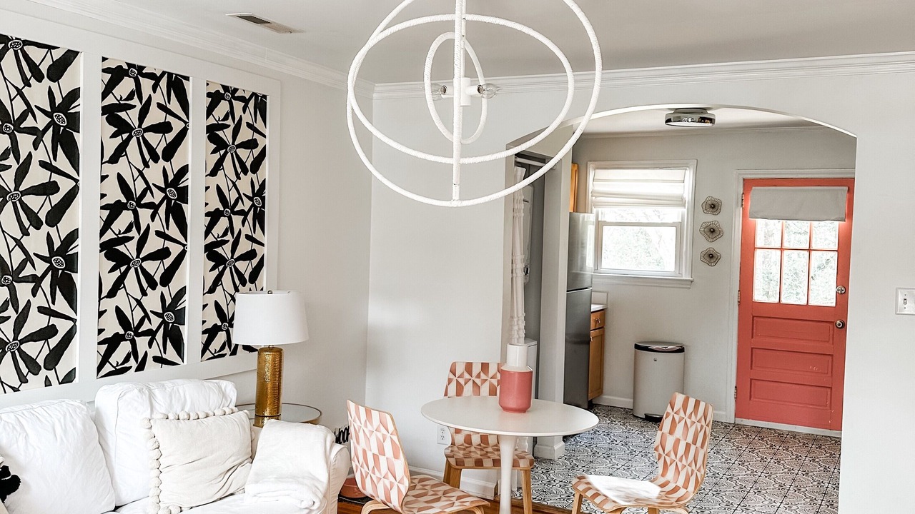 Photo of Livingroom in Southwest Raleigh