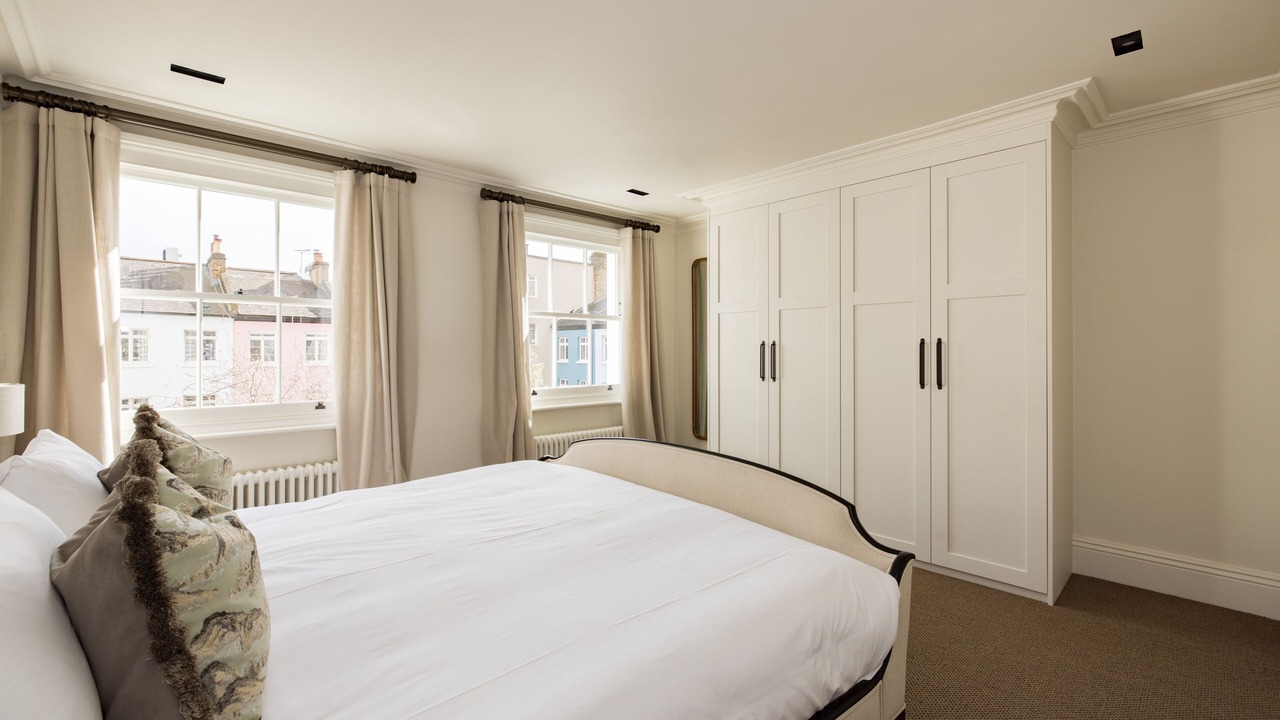Photo of Bedroom in Royal Borough of Kensington and Chelsea