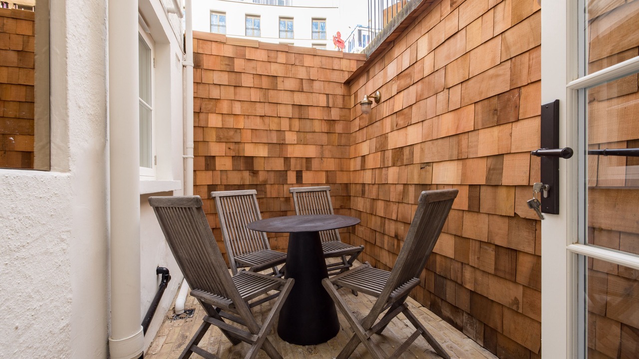 Photo of Outdoor in Royal Borough of Kensington and Chelsea