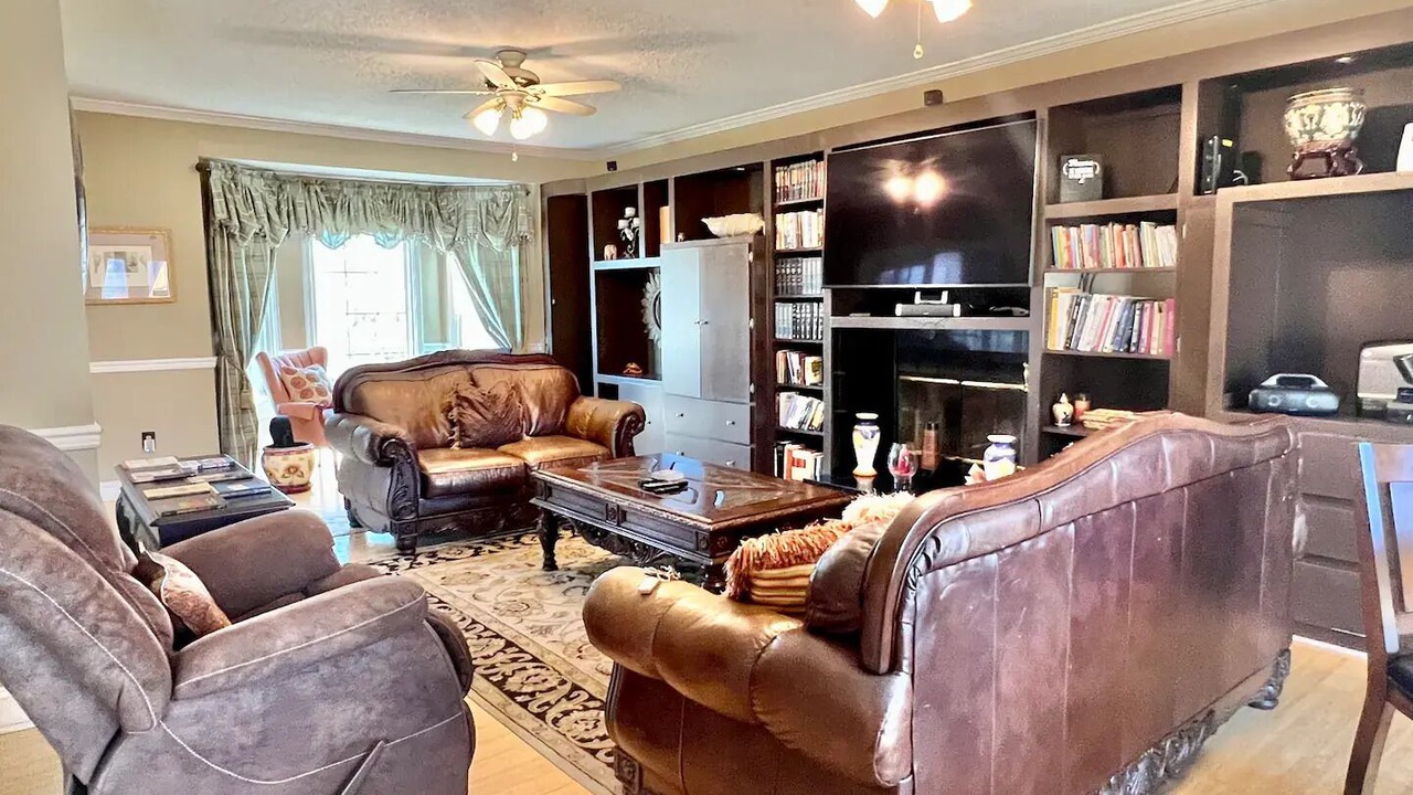 Photo of Livingroom in Greensboro