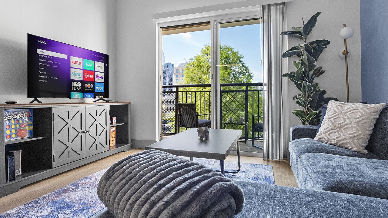 Photo of Livingroom in Charlotte Center City