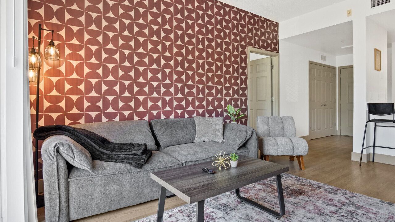 Photo of Livingroom in Charlotte Center City