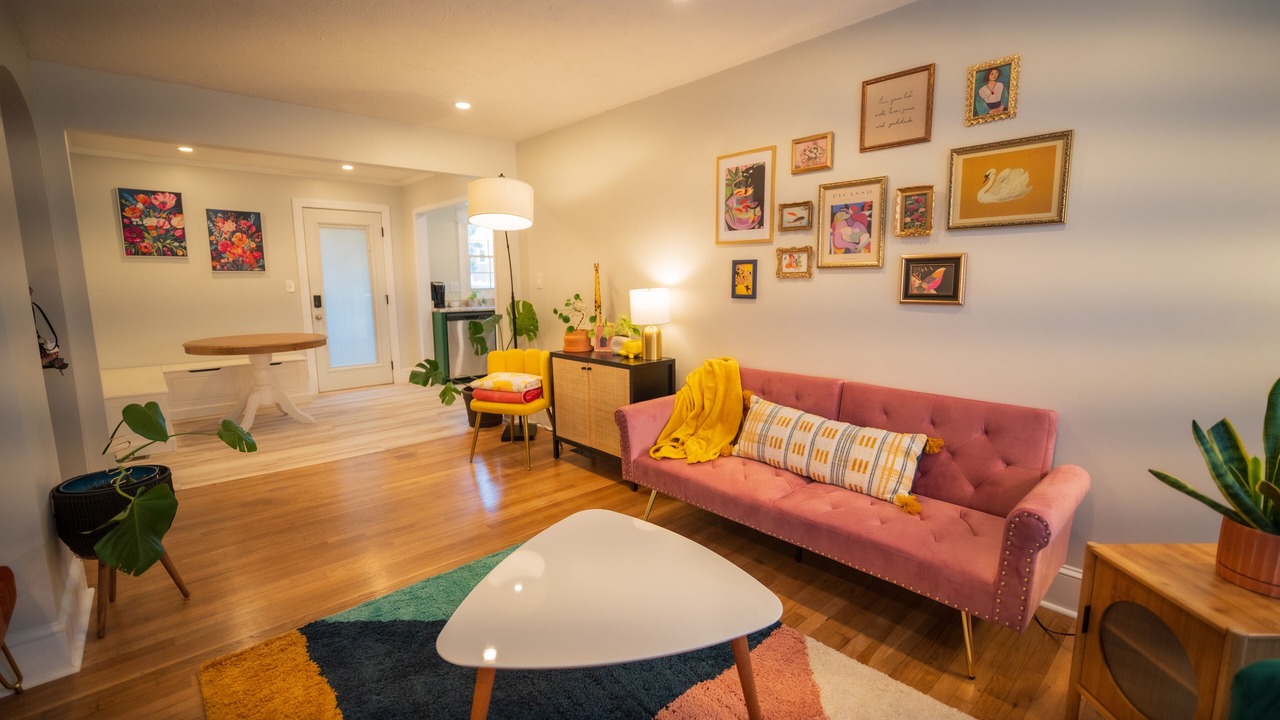 Photo of Livingroom in Terry Sanford