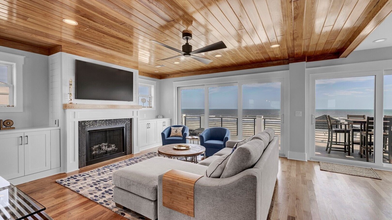 Photo of Livingroom in Topsail Beach