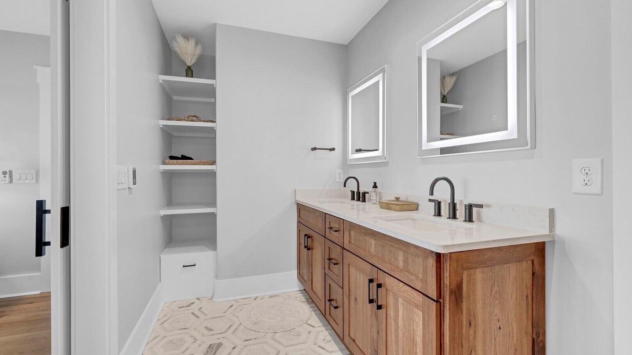 Photo of Bathroom in Topsail Beach