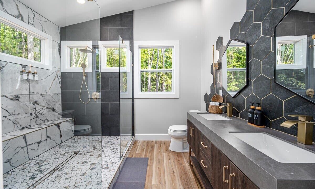 Photo of Bathroom in Bynum