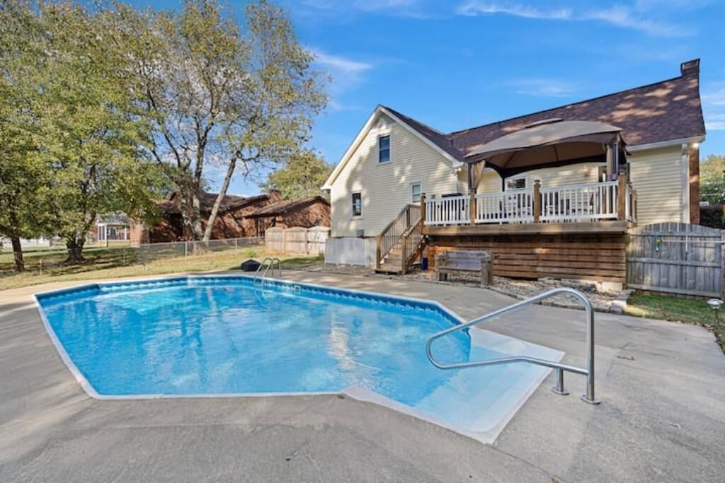Photo of Outdoor in Huntersville