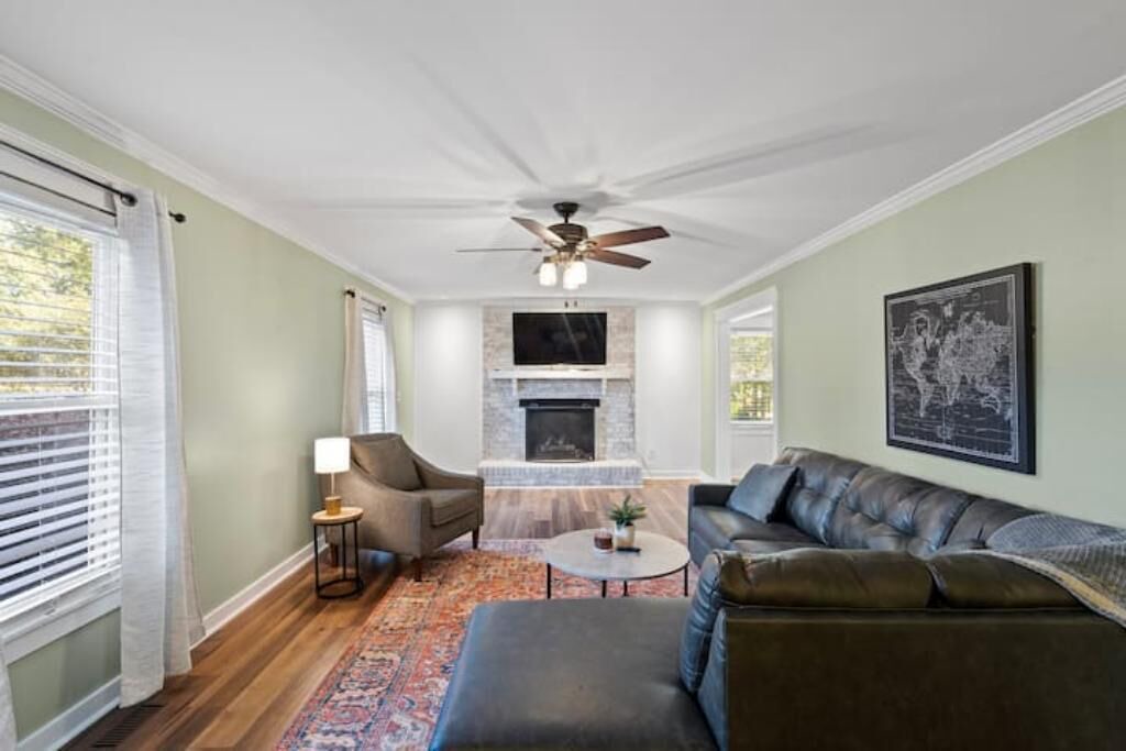 Photo of Livingroom in Huntersville
