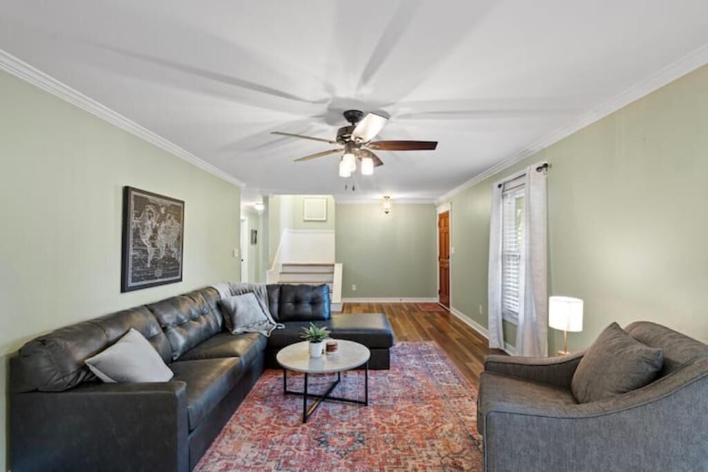 Photo of Livingroom in Huntersville