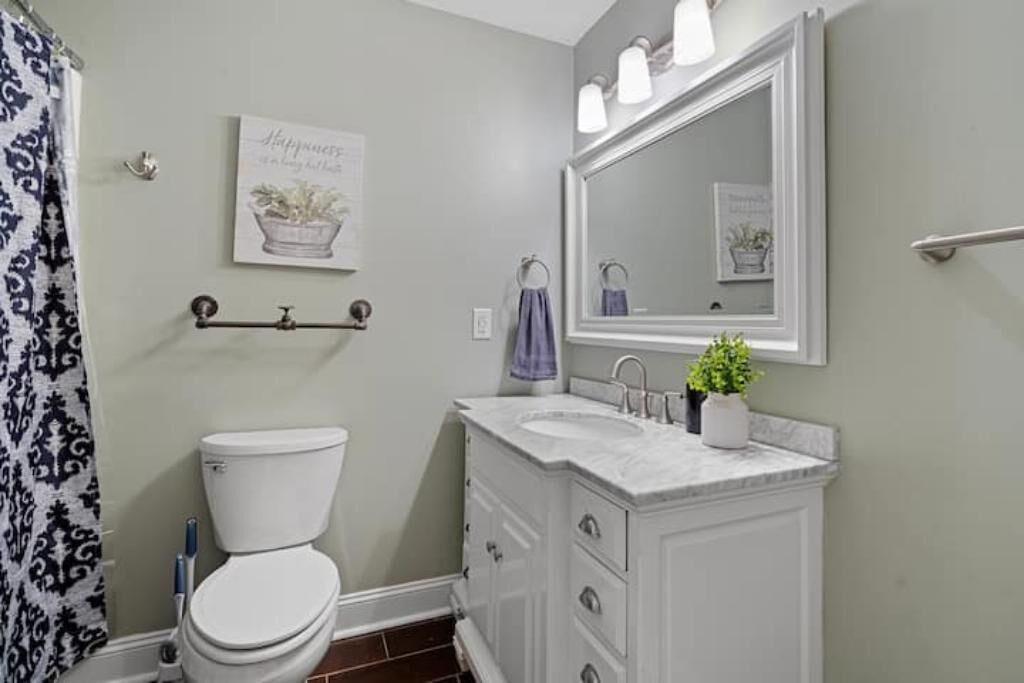 Photo of Bathroom in Huntersville