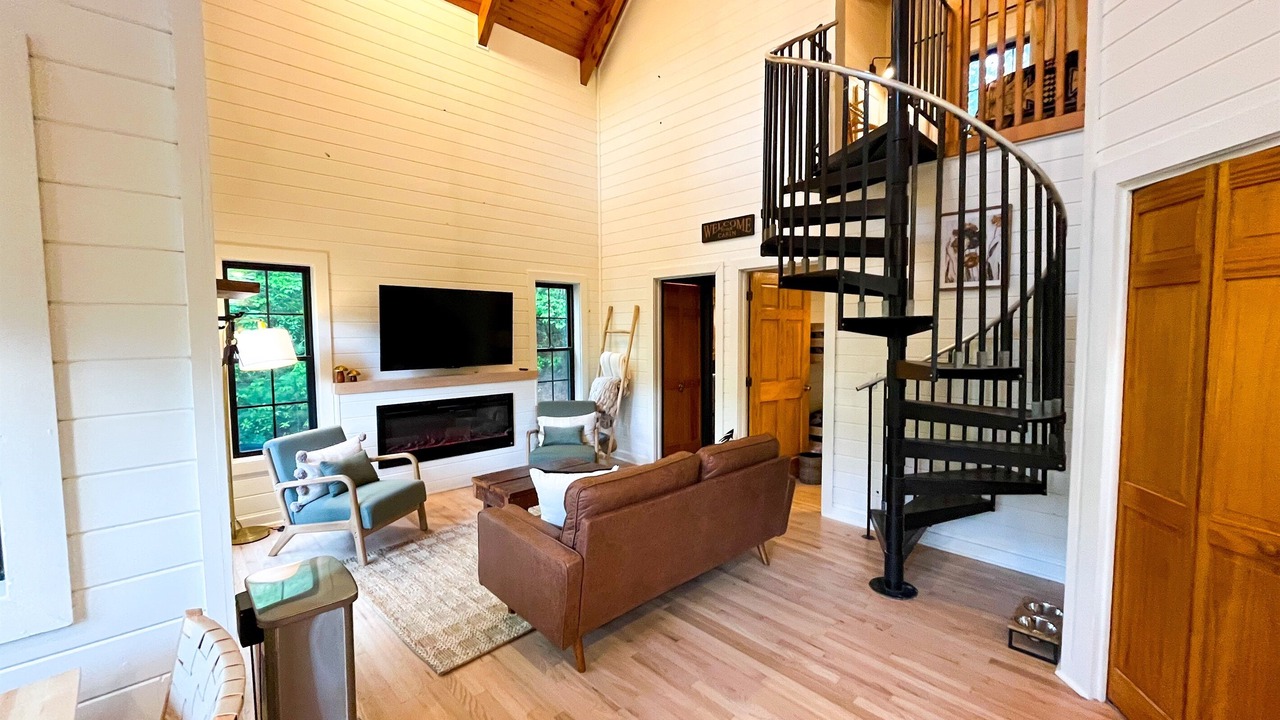 Photo of Livingroom in Bear Den