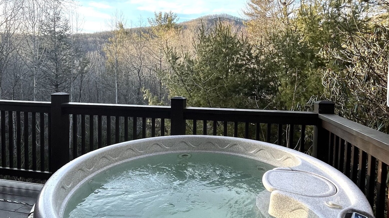 Photo of Outdoor in Bear Den