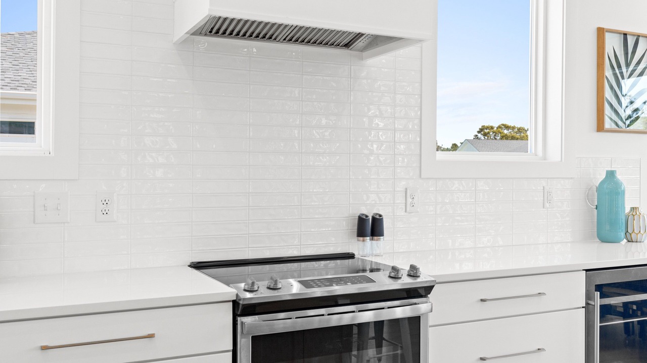 Photo of Kitchen in Tranquil Harbour