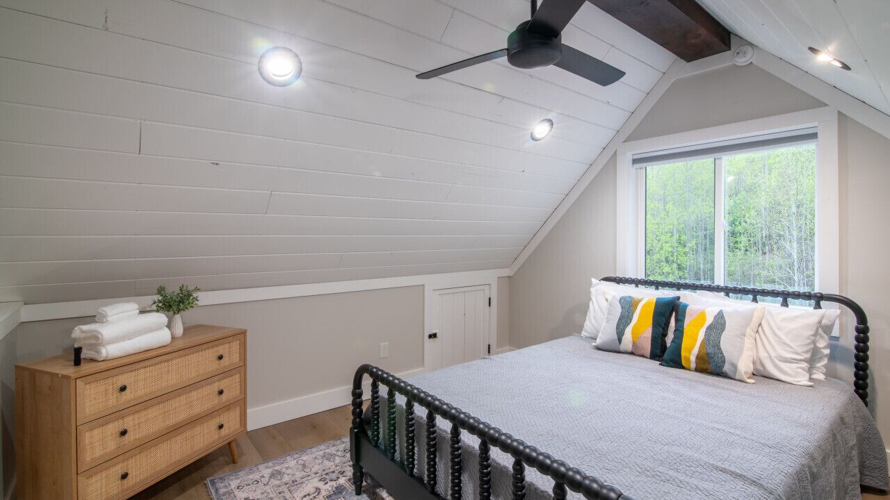 Photo of Bedroom in Sylva