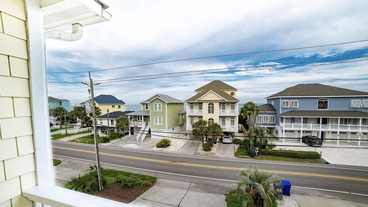Photo of Patio Balcony in Wilmington Beach