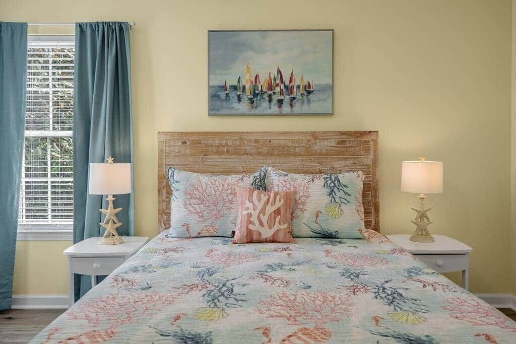 Photo of Bedroom in Caswell Beach