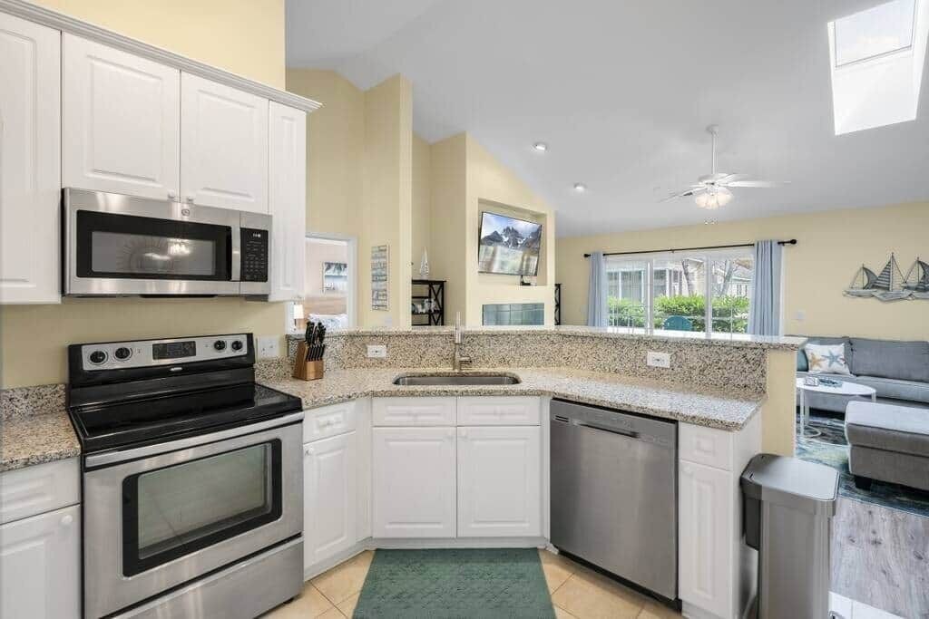 Photo of Kitchen in Caswell Beach