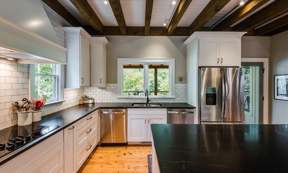 Photo of Kitchen in Lake Lure