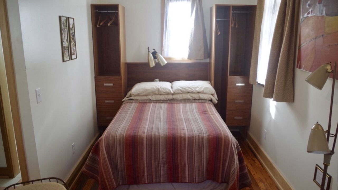Photo of Bedroom in Claxton Community