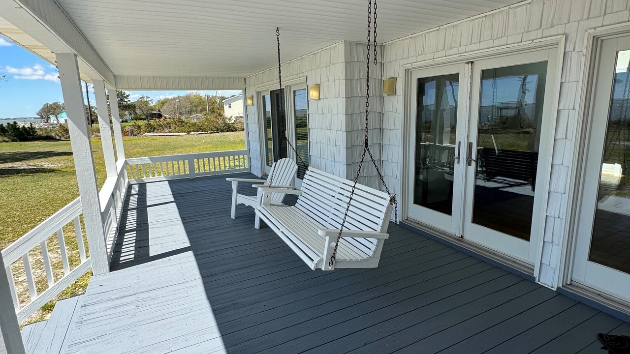 Photo of Patio Balcony in Carteret County