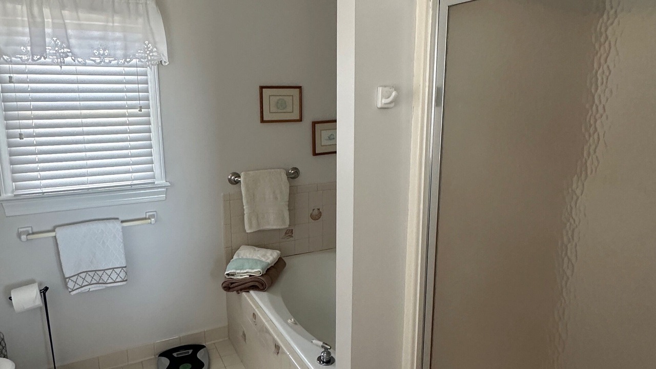 Photo of Bathroom in Carteret County