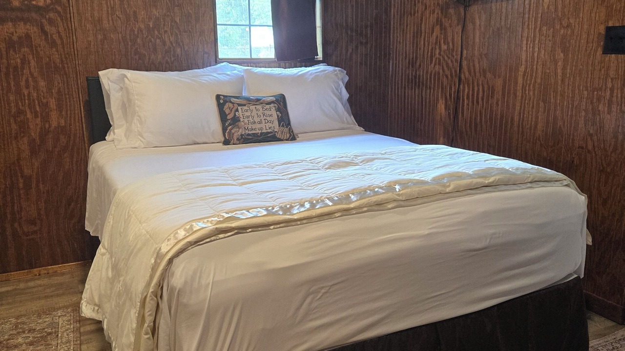 Photo of Bedroom in Hubert