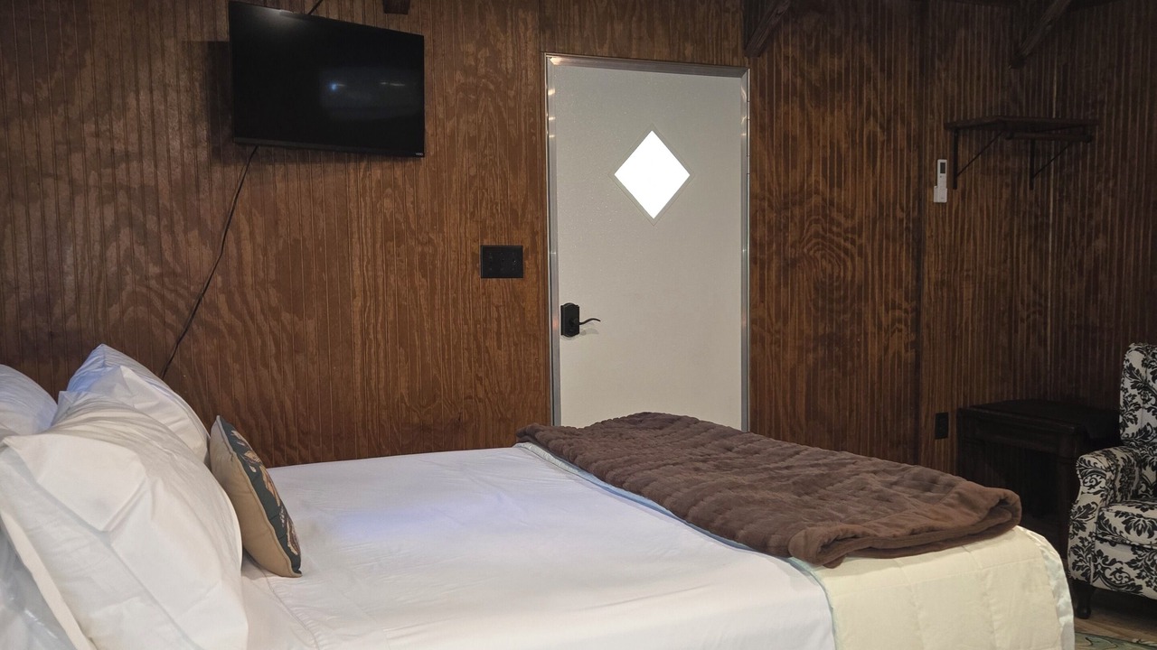 Photo of Bedroom in Hubert