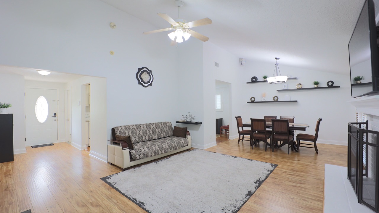 Photo of Livingroom in Charlotte