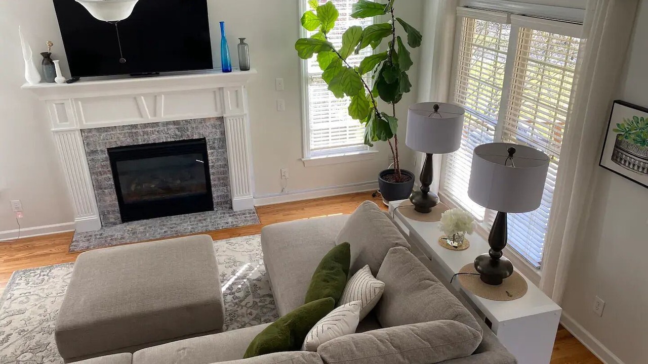Photo of Livingroom in Apex