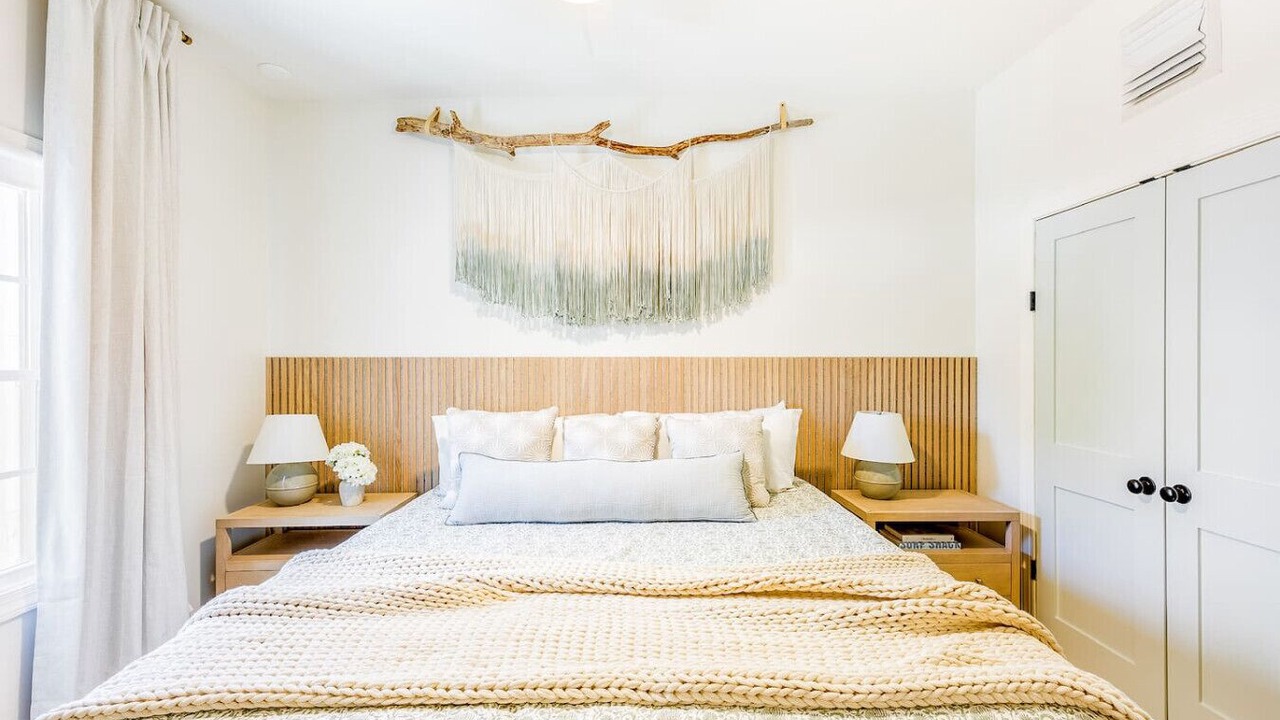 Photo of Bedroom in Wilmington Historic District