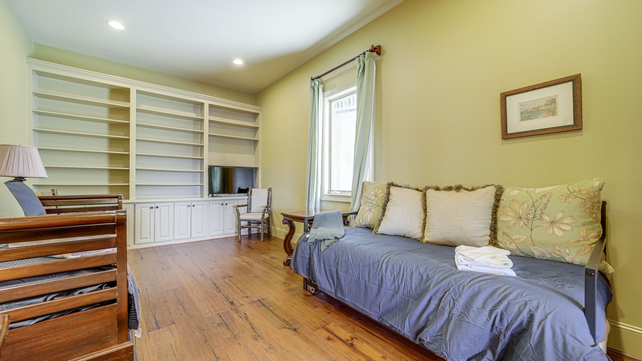 Photo of Bedroom in Cullowhee