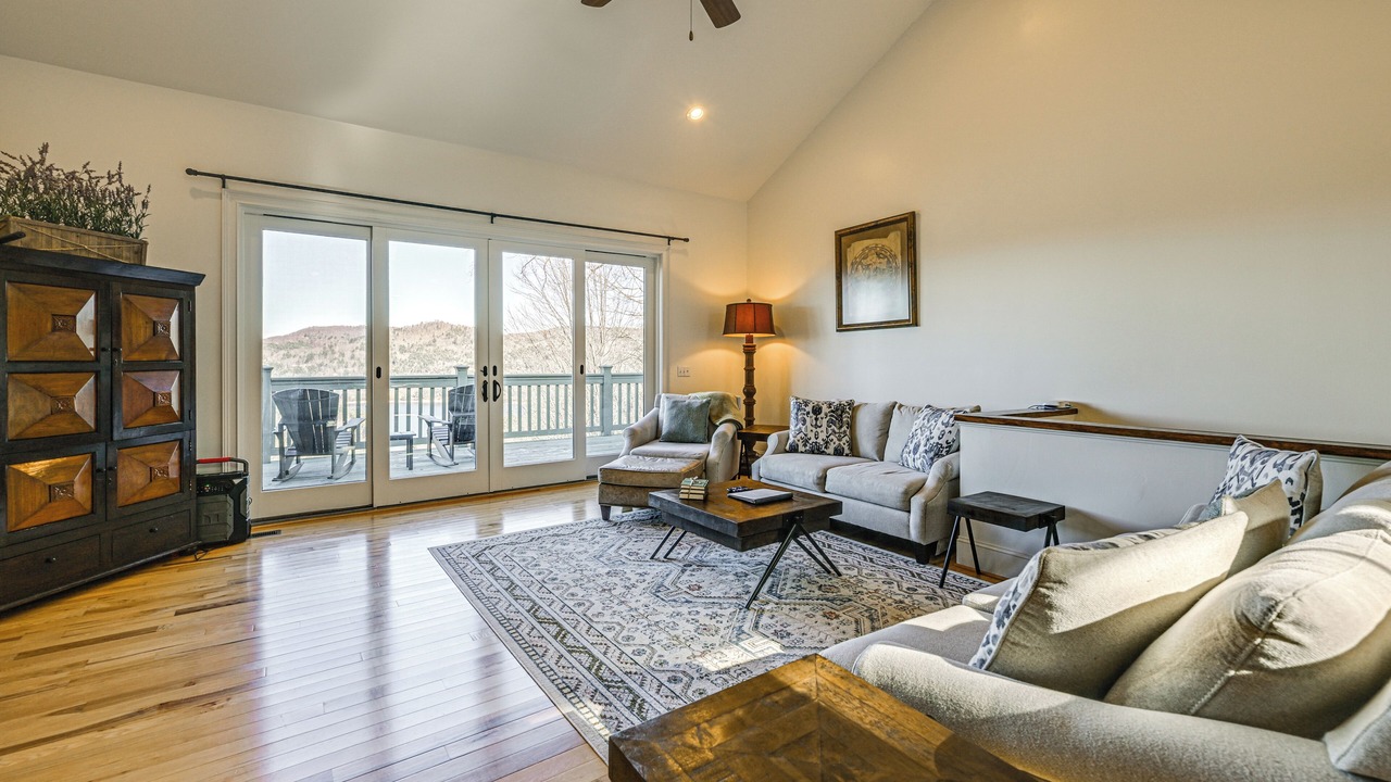 Photo of Bedroom in Cullowhee