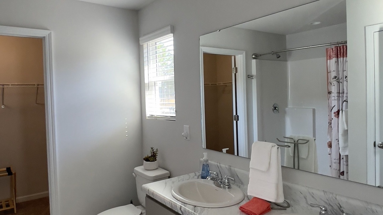 Photo of Bathroom in Five Points