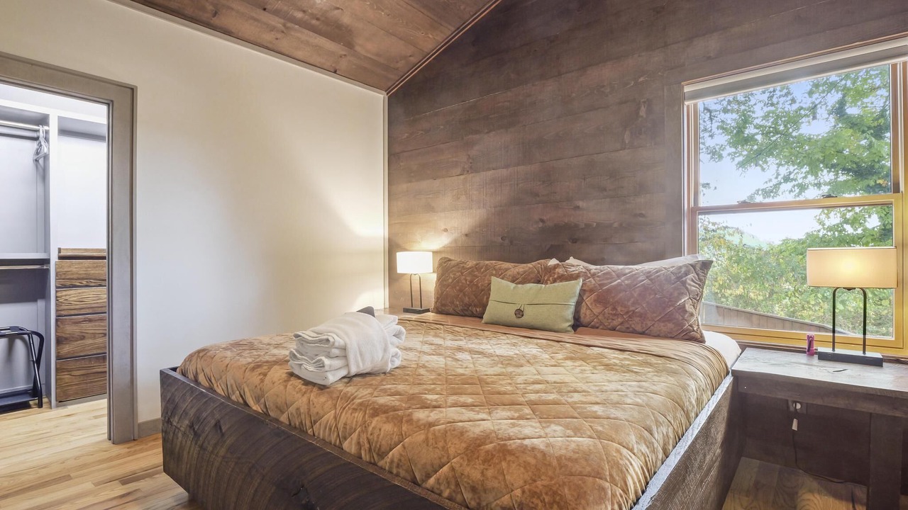 Photo of Bedroom in Canton