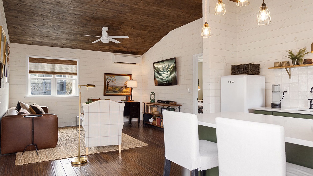 Photo of Livingroom in NoDa