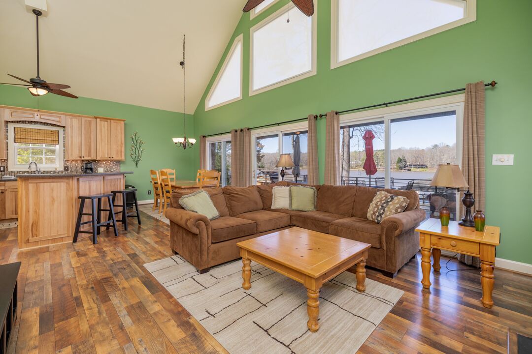 Photo of Livingroom in Macon