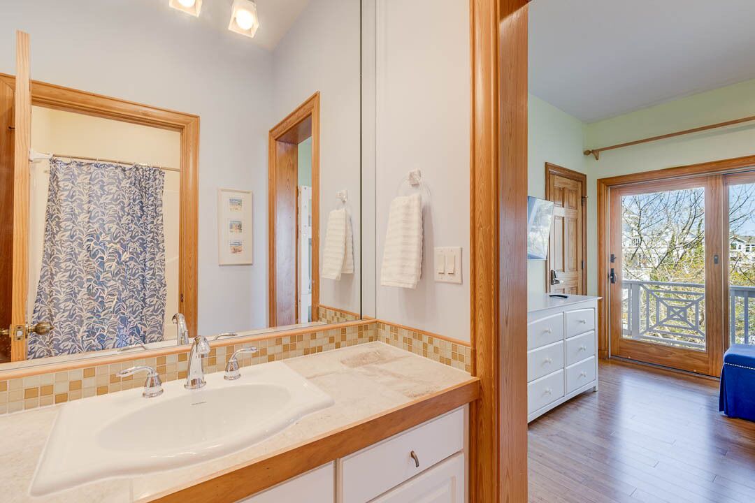 Photo of Bathroom in Buck Island