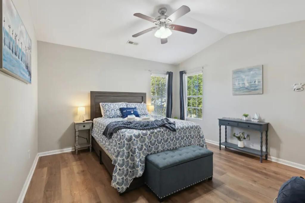 Photo of Bedroom in Myrtle Grove
