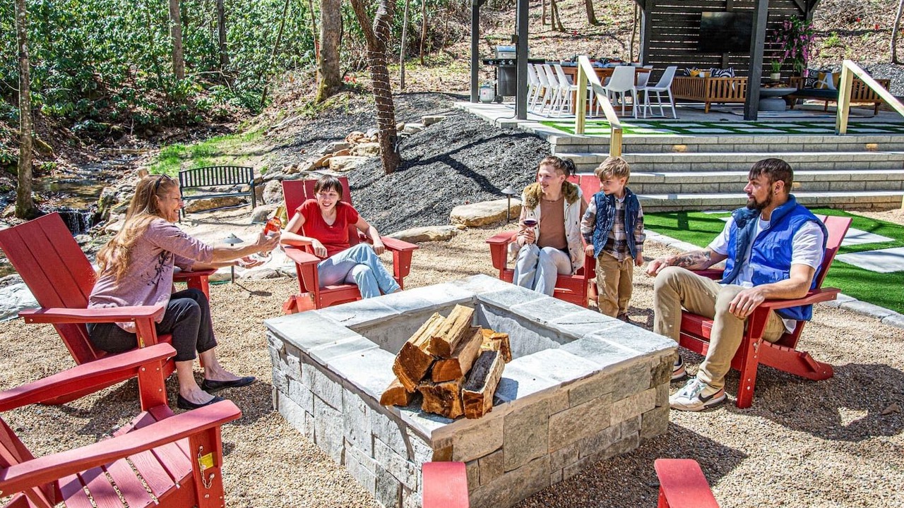 Photo of Outdoor in Black Mountain