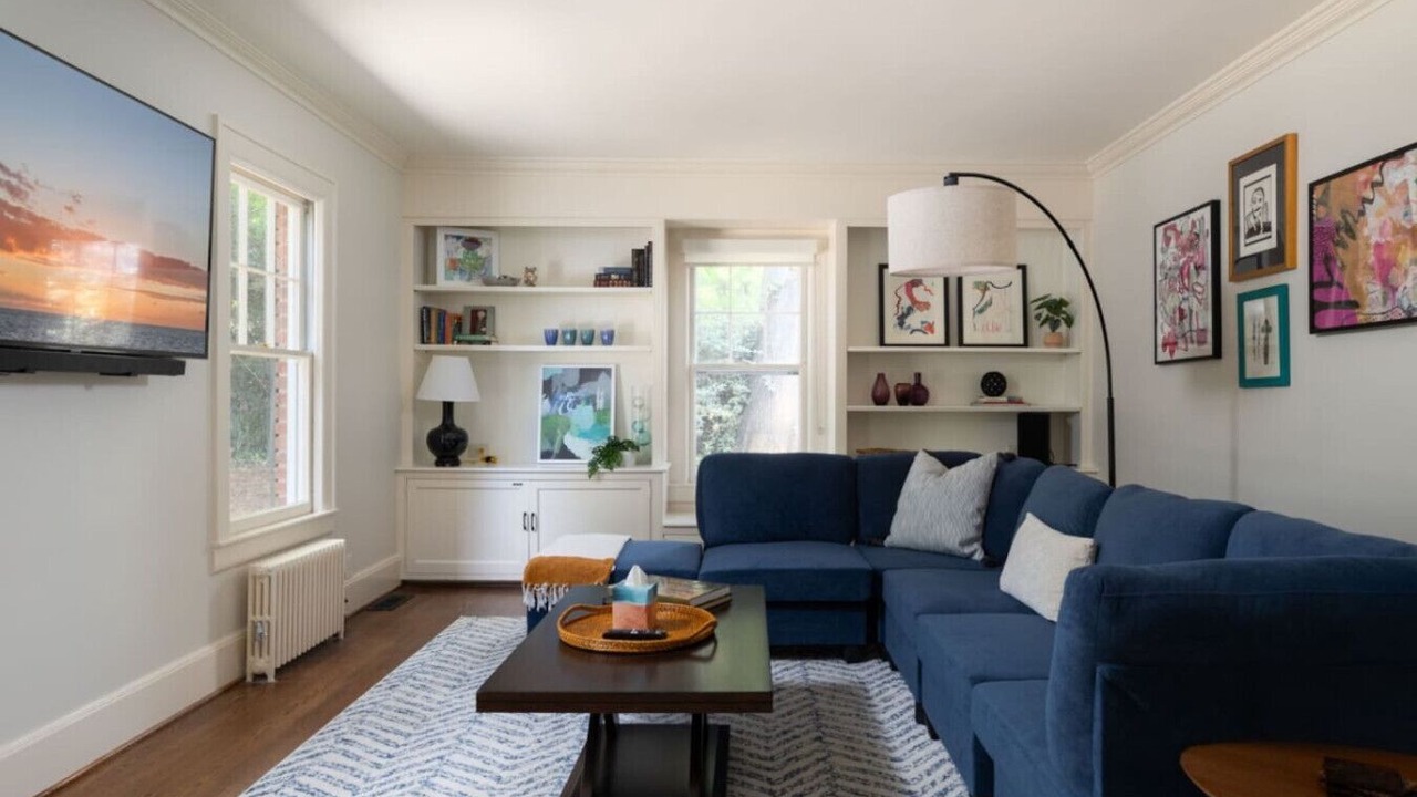 Photo of Livingroom in Old Irving Park